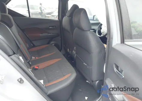 2021 Nissan Kicks Sr Xtronic Cvt из США, поврежденный, VIN 3N1CP5DVXML563418